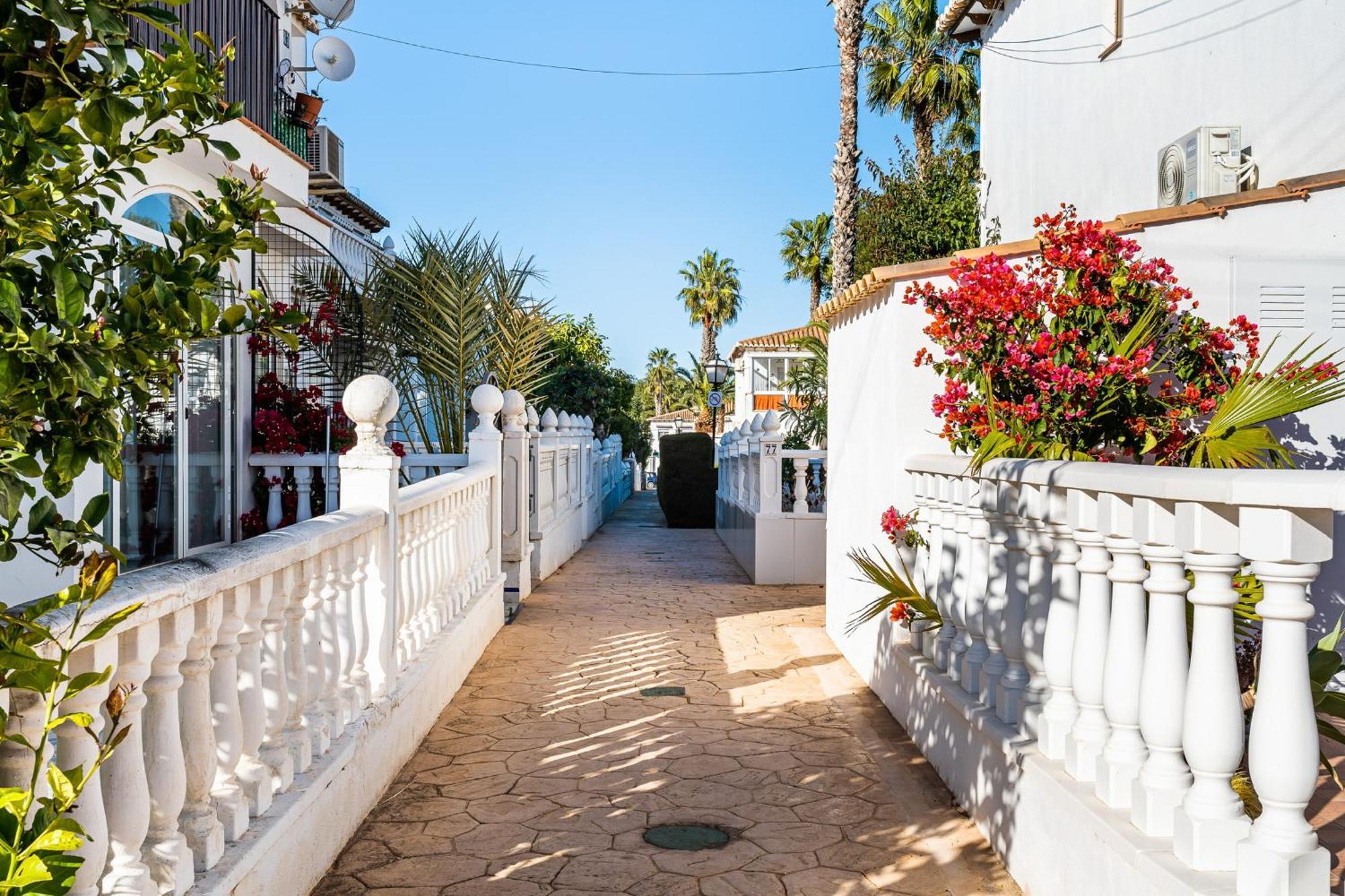 Jardin 98 Sunrise Appartamento Alicante